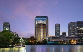 Hualuxe Shanghai Changfeng Park By Ihg